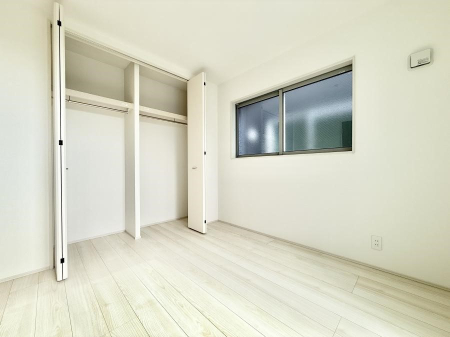 �Q�� ���������̔z�u��ʋC���̗ǂ��݌v�ŕ����̋�C�������炸�A��ɐV�N�ȋ�C������܂�