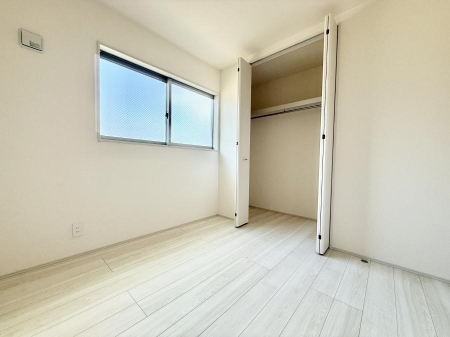 �Q�� ���������̔z�u��ʋC���̗ǂ��݌v�ŕ����̋�C�������炸�A��ɐV�N�ȋ�C������܂�