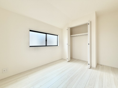 �Q�� ���������̔z�u��ʋC���̗ǂ��݌v�ŕ����̋�C�������炸�A��ɐV�N�ȋ�C������܂�