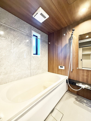 ���� ����������̔�������A�S����������Ԃł�