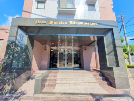 �G���g�����X �O��