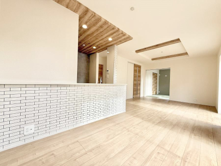 ���̑����� �������Ƒ��̏Ί炪���ӂ��A���났�̋��