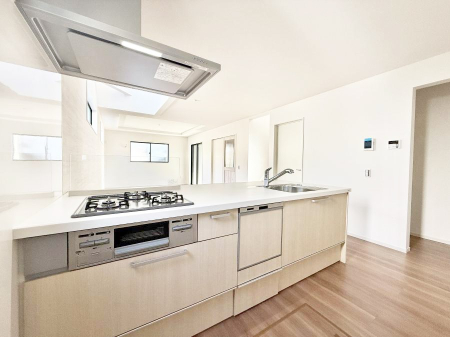 �L�b�`�� �����������������Ɗy�����Ȃ�A���K�ȃL�b�`�����