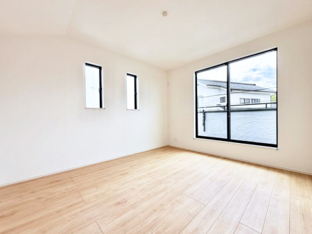 �L�b�`�� ����