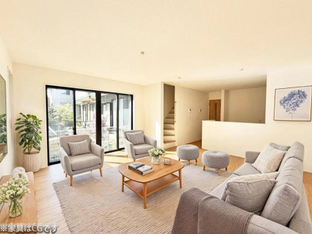 ���r���O ���������났�ƏΊ炪�W�܂�A�S���܂郊�r���O