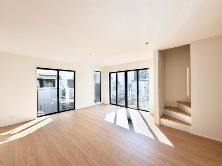 ���r���O �������V���v���������ґ�A��؂Ȑl�Ɖ߂����S���قǂ�����