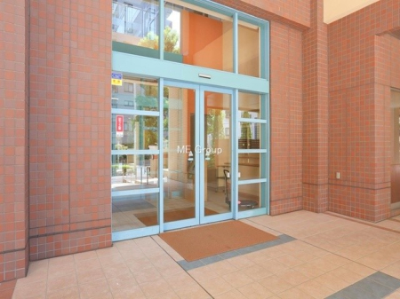 �G���g�����X �O�ρ��������������͋C�̃G���g�����X���Z�܂������������}���܂�