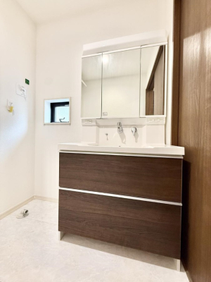 ���ʑ�E���ʏ� ����