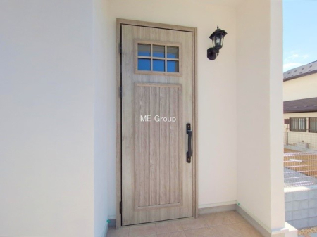 ���� �O�ρ� �V���v���Ŕ������A�Z�܂��̑���ۂ��ʂ錺�ւł�