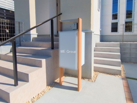 ���̑����� �ݔ����s�ݎ��ł��ו����󂯎���֗��ȑ�z�{�b�N�X