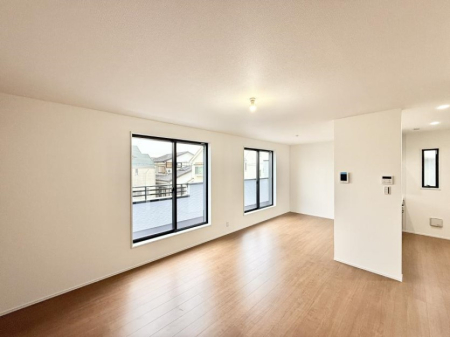 ���r���O ���������ƕ���������A�����b�N�X�ł�����