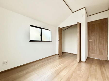 �Q�� ���������̔z�u��ʋC���̗ǂ��݌v�ŕ����̋�C�������炸�A��ɐV�N�ȋ�C������܂�