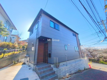 ���n�O�ώʐ^ �O�ρ��V������炵���n�܂�ꏊ�ŁA�Ƒ����J��[�߂�