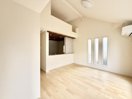 ���r���O �������S���������ꏊ�A�������߂����郊�r���O