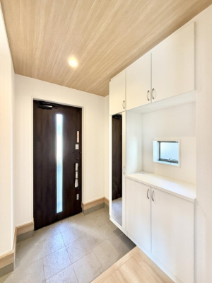 ���� ���������ւ͂��Ƃ̊�I�������Ȍ��ւł��q�l�����}���I