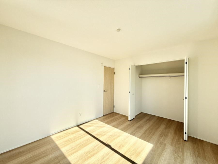 ���̑����� �������D��ŉ��₩�Ȏ��Ԃ��������