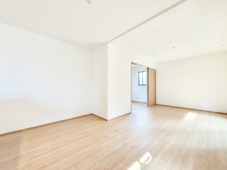 ���̑����� �������Ƒ��̏Ί炪���ӂ��A���났�̋��