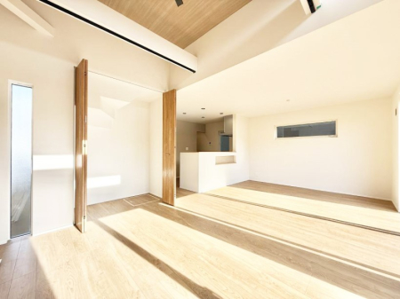 ���r���O �������S���������ꏊ�A�������߂����郊�r���O