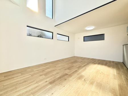 ���r���O �������V���v���������ґ�A��؂Ȑl�Ɖ߂����S���قǂ�����