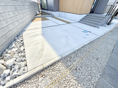  �O�ρ��J�[�X�y�[�X�L