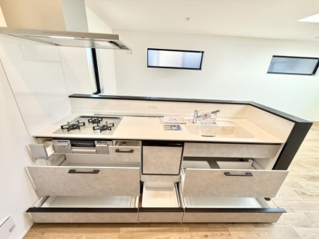 �L�b�`�� �����������������Ɗy�����Ȃ�A���K�ȃL�b�`�����