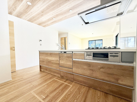 �L�b�`�� �������Ƒ����J��[�߂�A������̂���L�b�`��