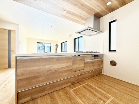 �L�b�`�� ���������y���݂ƐH�ׂ�K����͂���L�b�`��