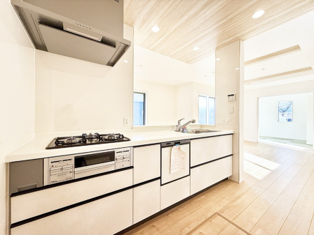 �L�b�`�� �������Ƒ����J��[�߂�A������̂���L�b�`��