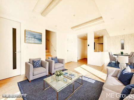 ���r���O ���������났�ƏΊ炪�W�܂�A�S���܂郊�r���O