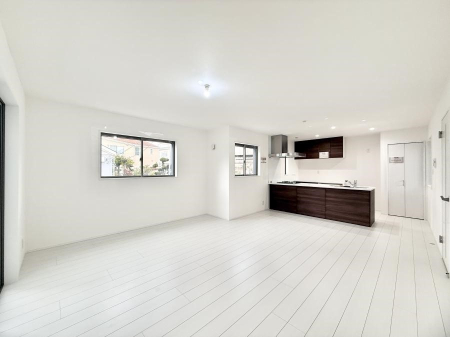 ���r���O ���������ƕ���������A�����b�N�X�ł�����