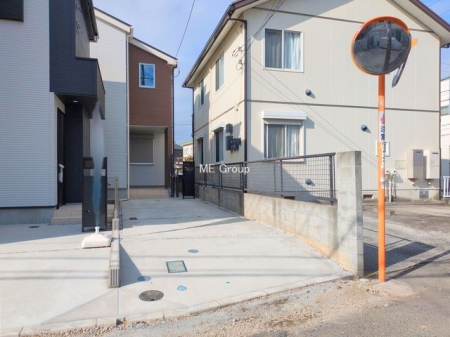  �O�ρ������̒��Ԃ����K��