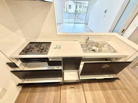 �L�b�`�� �����������������Ɗy�����Ȃ�A���K�ȃL�b�`�����