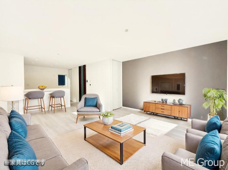 ���r���O ����