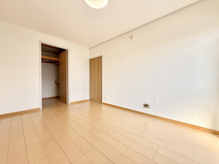 ���̑����� �������D��ŉ��₩�Ȏ��Ԃ��������