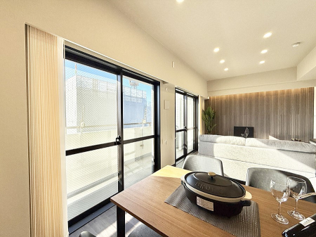 ���r���O ���������ƕ���������A�����b�N�X�ł�����