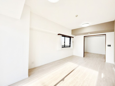 ���r���O �������V���v���������ґ�A��؂Ȑl�Ɖ߂����S���قǂ�����