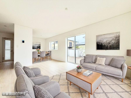 ���r���O ����