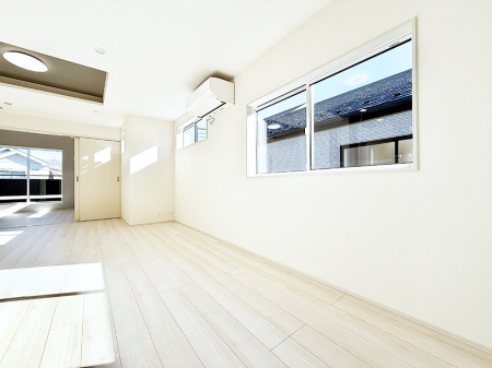 ���r���O ���������R�Ɖ�b�����܂��A�S�n�悢�ЂƂƂ�