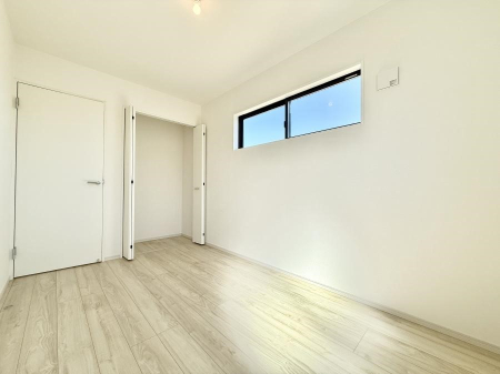 �Q�� ���������̔z�u��ʋC���̗ǂ��݌v�ŕ����̋�C�������炸�A��ɐV�N�ȋ�C������܂�