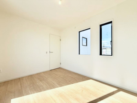 �q������ �����������̍D�݂ɍ��킹���C���e���A�𐮂��₷�����𔽉f�ł���ꏊ�ł�