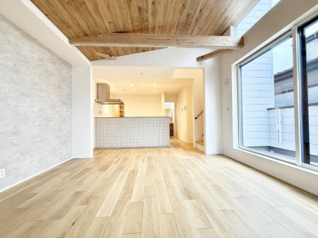 ���r���O �������u�������炢���ȁv���`�ɂ����A���ւ̃Z�J���h����