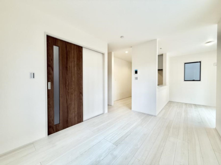 ���r���O ���������C�ɓ���̏ꏊ�ŁA�̂�т�Ƃ������Ԃ�