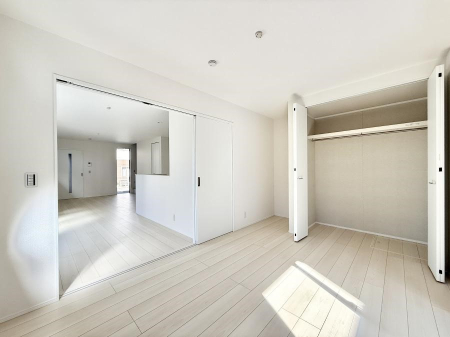 ���̑����� �������D��ŉ��₩�Ȏ��Ԃ��������