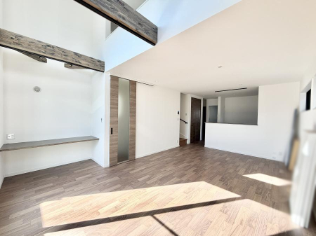 ���r���O �������Ƒ��̎��Ԃ��ʂ�A���K�Ŗ��������