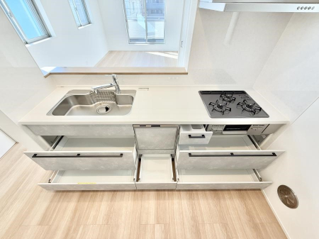 �L�b�`�� �������A�C�f�A�L����A�N���G�C�e�B�u�ȗ������