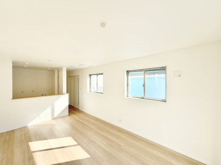 ���r���O �����������������Ɠ��ʂɂ���A�e���̋��