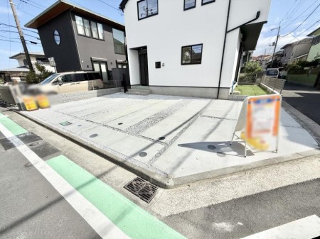  �O�ρ��J�[�X�y�[�X�L