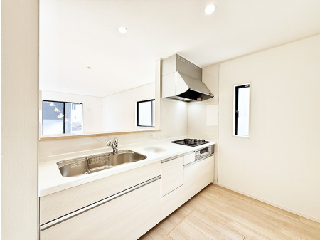 �L�b�`�� ���������y���݂ƐH�ׂ�K����͂���L�b�`��