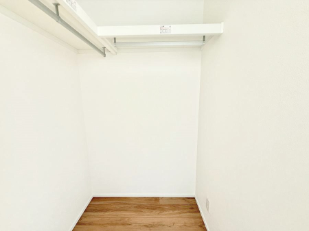 ���[ ����