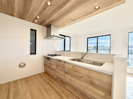 �L�b�`�� ���������y���݂ƐH�ׂ�K����͂���L�b�`��